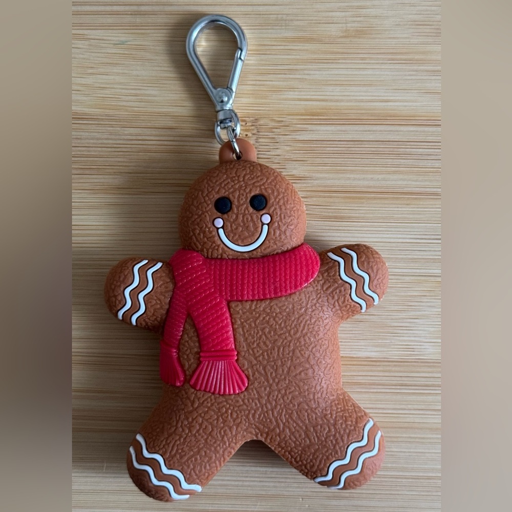 Bath and body works sanitizer holder